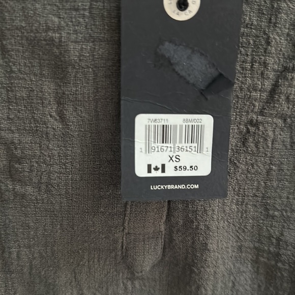 Nwt Lucky Brand blouse Xs grey - Picture 7 of 7